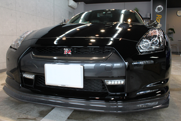 日産 GT-R フロントバンパー2