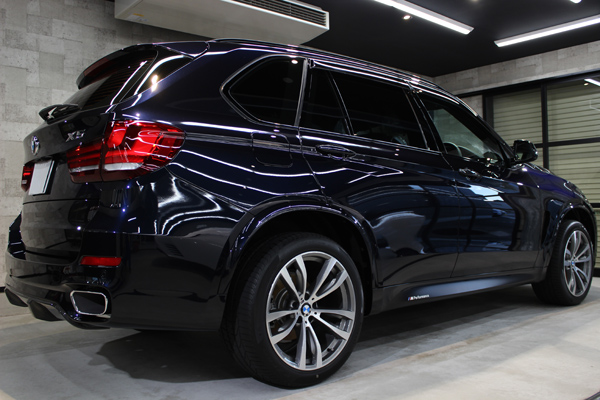 BMW X5 カーボンブラック リアバンパー2