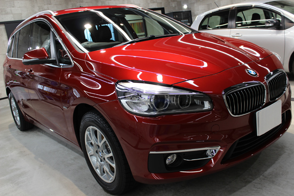 BMW 218d ヘッドライト