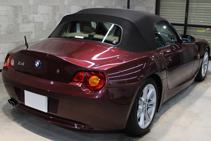 BMW Z4 メルローレッド リアバンパー