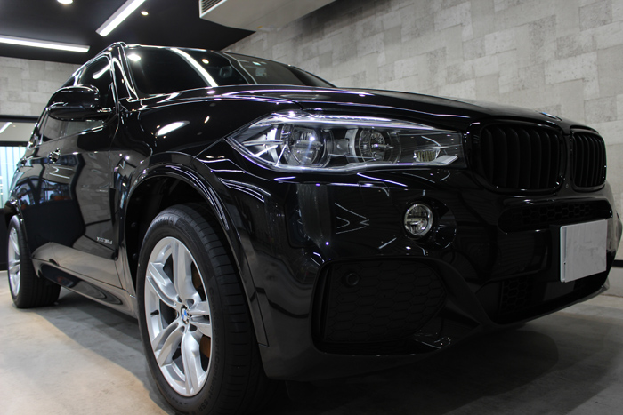 BMW X5 xDrive35d Mスポーツ ブラックサファイア フロントバンパー2