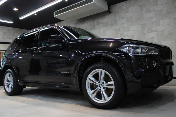 BMW X5 xDrive35d Mスポーツ ブラックサファイア ホイール2