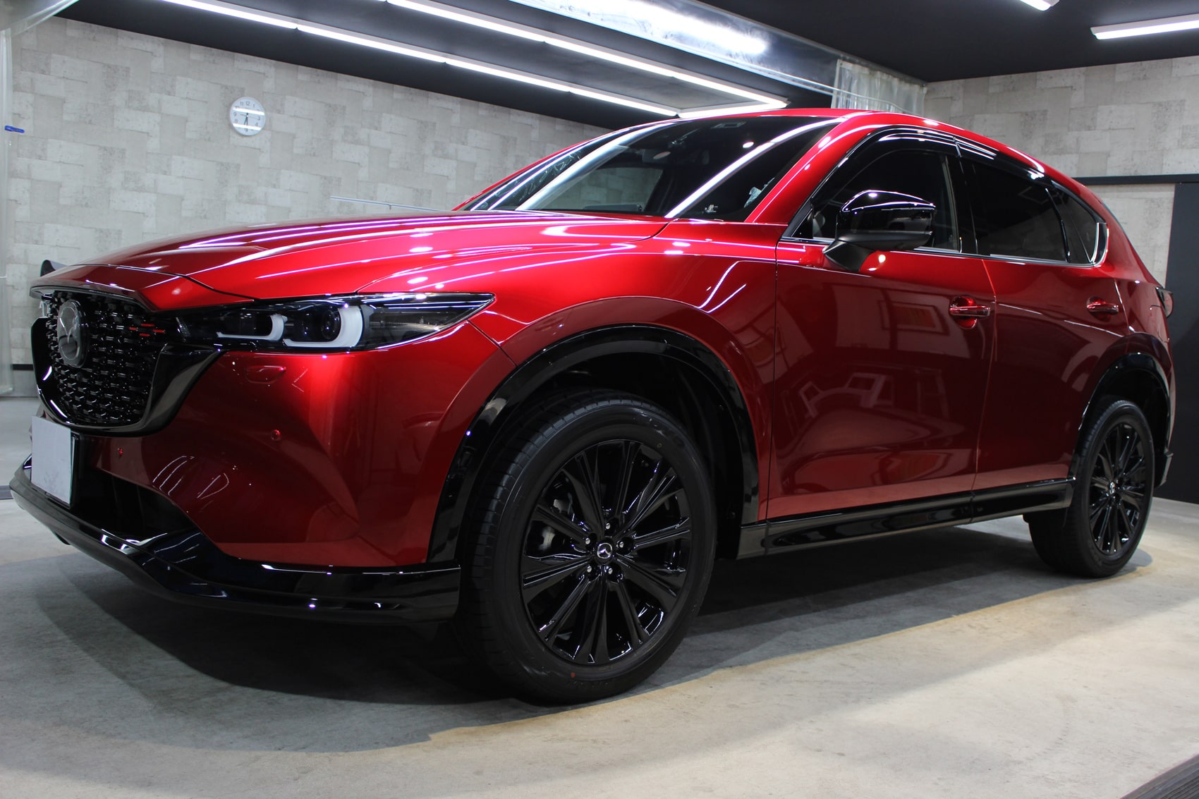 マツダ CX-5 ソウルレッドクリスタルメタリック ホイール左